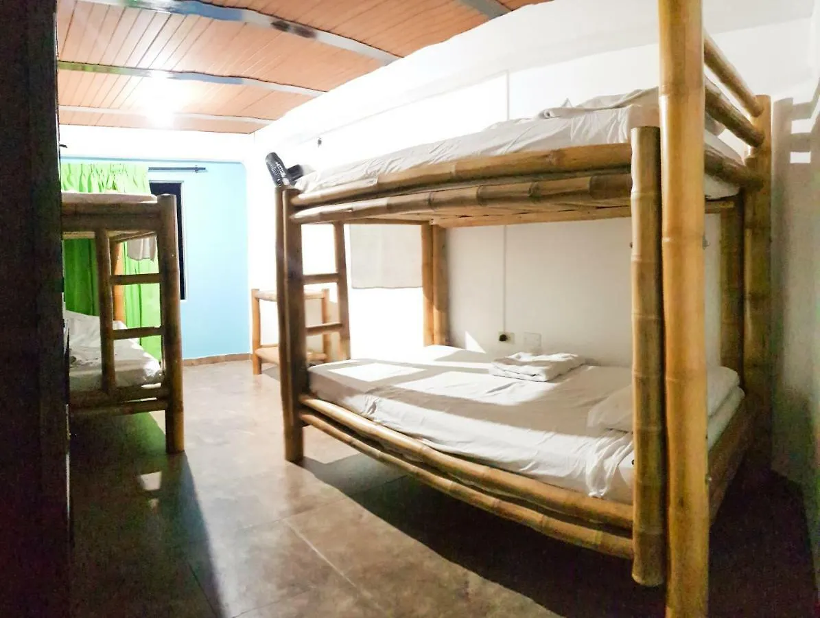 Hostal La Mercedes Street Cali Ostello